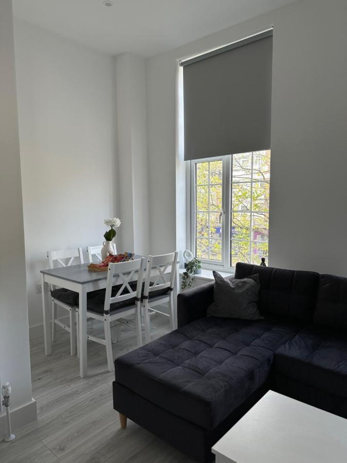 The Walworth Retreat- Cozy Flats In London Apartment Bagian luar foto